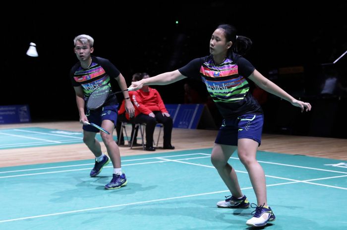 Pasangan ganda campuran Indonesia, Rinov Rivaldy/Pitha Haningtyas Mentari belum berhasil mengatasi tekanan dalam melakoni laga final Swiss Open 2019, Minggu (17/3/2019).