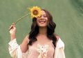 Video Musik "Bertaut" dari Nadin Amizah Capai Angka 17 Juta Views