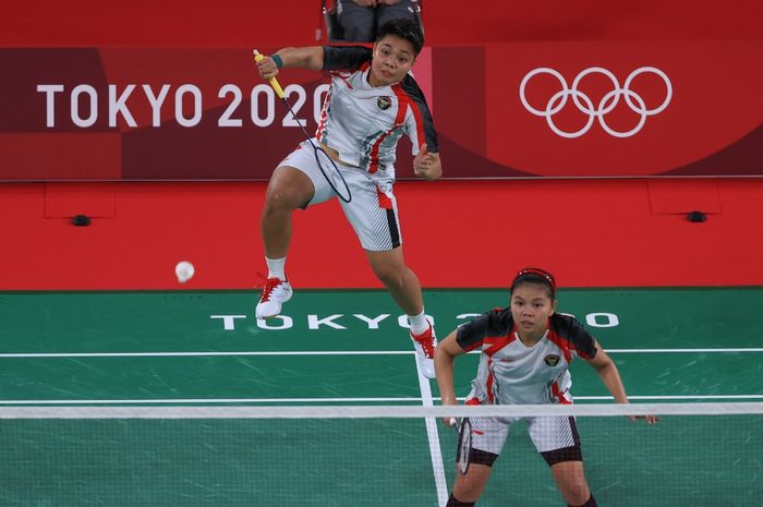 Aksi ganda putri Indonesia, Greysia Polii/Apriyani Rahayu pada babak penyisihan Olimpiade Tokyo 2020, Senin (26/7/2021)