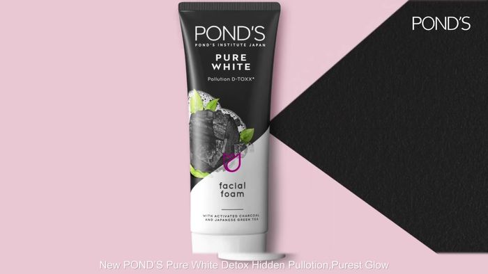 Pond's Pure White Pollution D-Toxx Facial Foam.