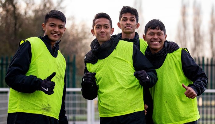Empat pemain Garuda Select, Arsa Ahmad, Arjuna Agung, Subhan Fajri, Dika Kuswardani.