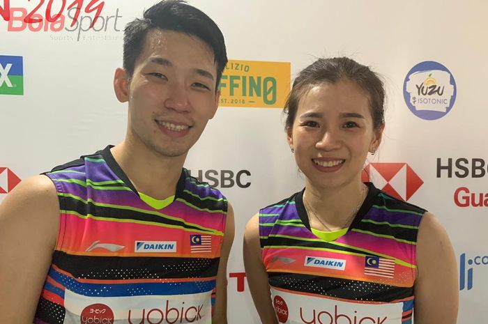 Pasangan ganda campuran Malaysia, Chan Peng Soon/Goh Liu Ying, berpose setelah menjalani laga semifinal Indonesia Open 2019 di Istora Senayan, Jakarta, Jumat (19/7/2019).