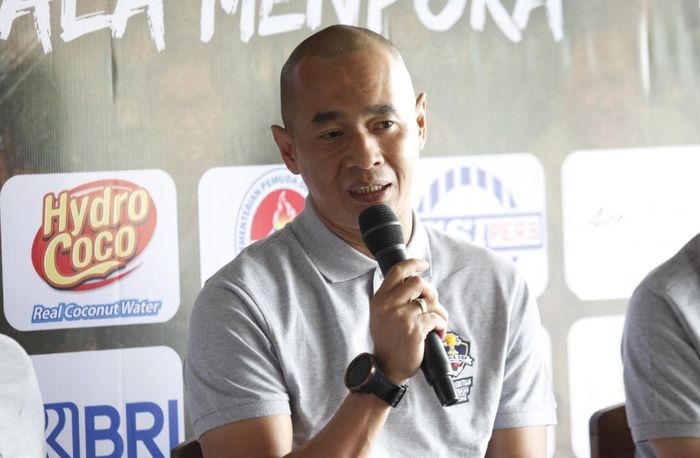 Legenda Timnas Indonesia, Kurniawan Dwi Yulianto dalam acara konferensi pers Media Cup 2022, di Troboon, Jakarta Selatan, Jumat (30/9/2022).