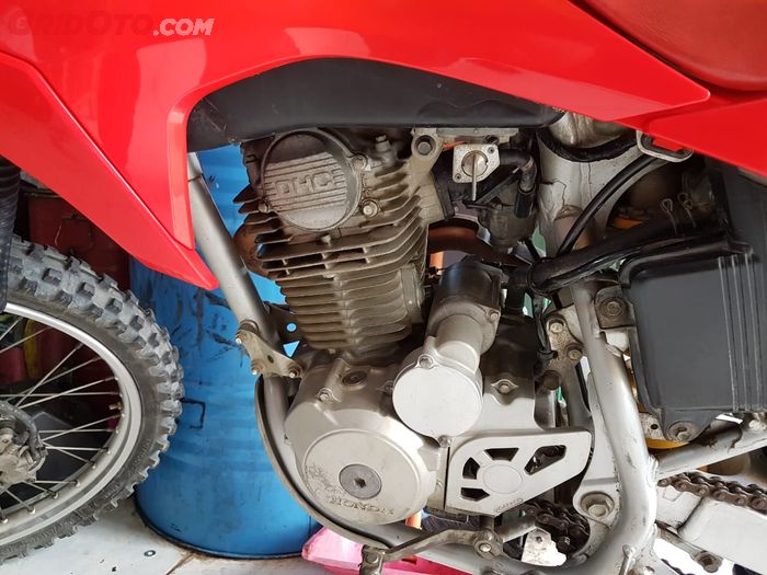 Mesin Honda CRF230F yang mirip dengan Honda Tiger
