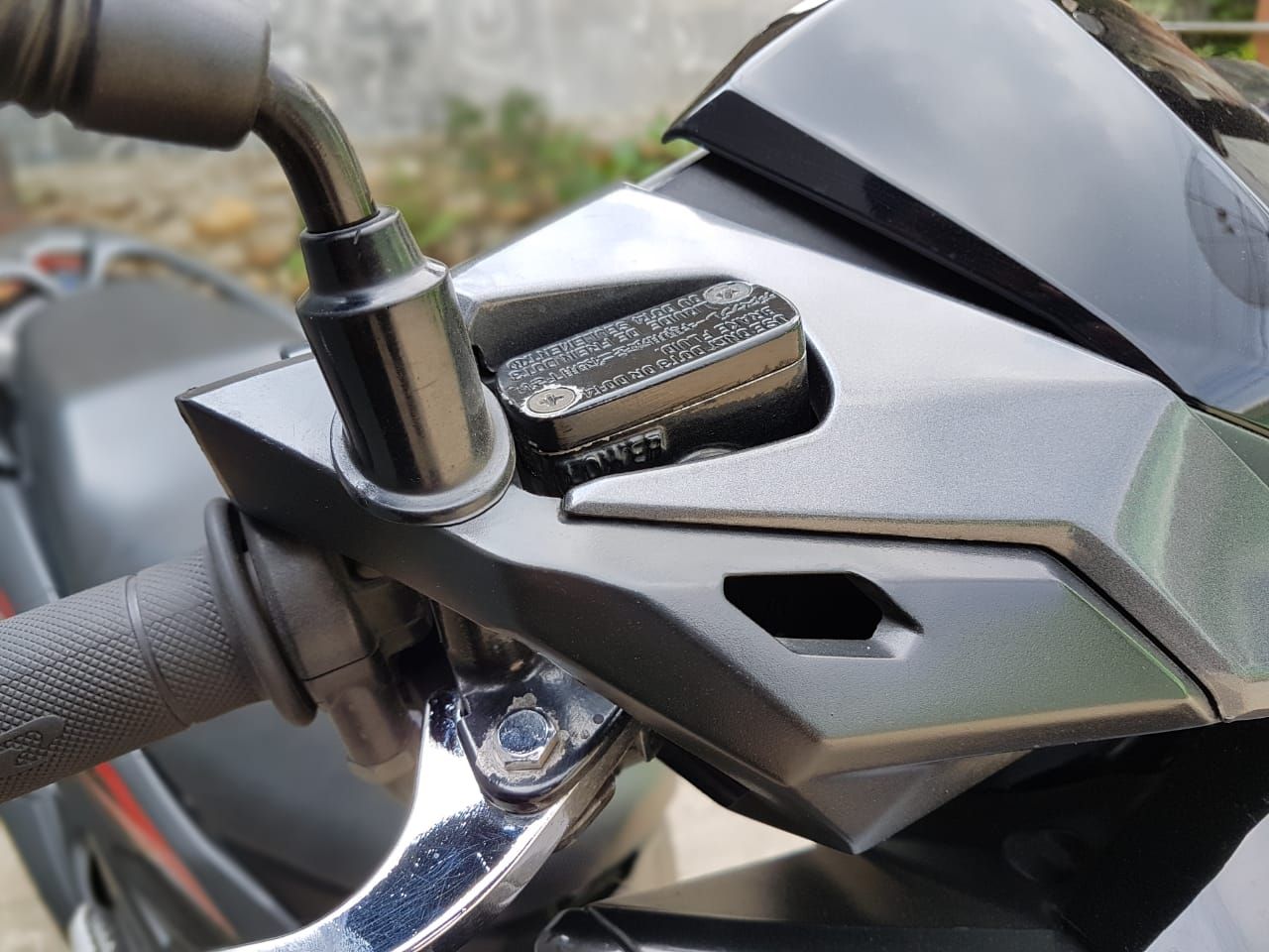 Ukuran master cheap rem r25