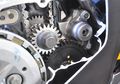 Kinerja Mesin Sepeda Motor Kurang Optimal Jika Sering Gonta-ganti Merek Oli? Mitos atau Fakta?