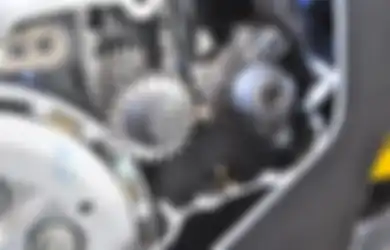 Kinerja Mesin Sepeda Motor Kurang Optimal Jika Sering Gonta-ganti Merek Oli? Mitos atau Fakta?