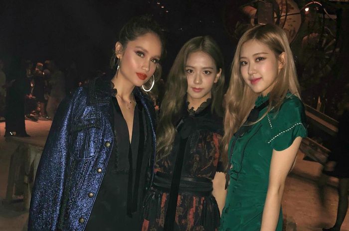 Cinta Laura dan member Blackpink menghadiri New York Fashion Week 2 tahun lalu