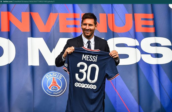 Lionel Messi resmi diperkenalkan sebagai pemain Paris Saint-Germain (PSG) pada Selasa (11/8/2021) atau Rabu dini hari WIB.