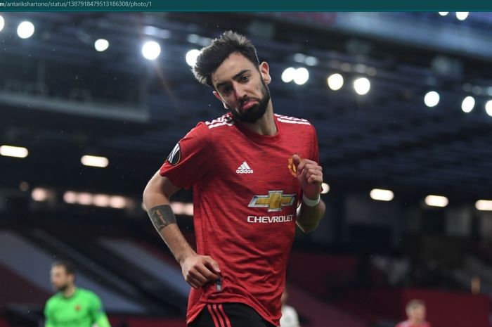 Ekspresi Bruno Fernandes usai menjebol gawang AS Roma pada laga leg pertama semifinal Liga Europa 2020-2021.