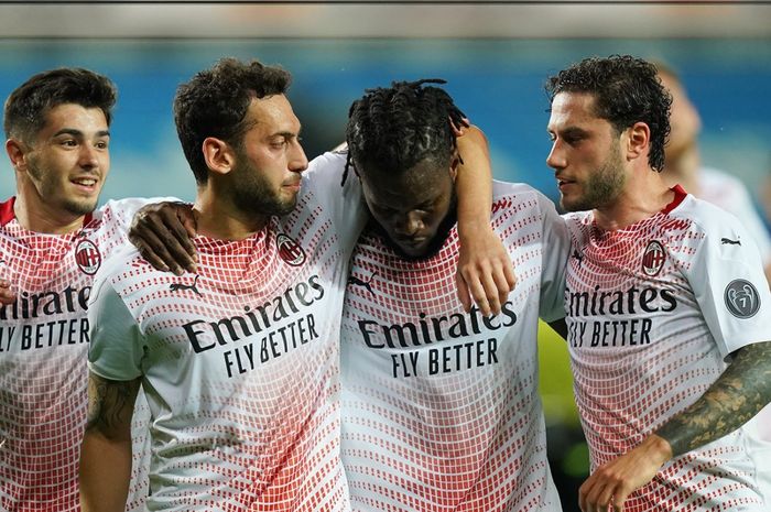 AC Milan berhasil mengakhiri kompetisi Liga Italia 2020-2021 dengan finis di peringkat kedua.