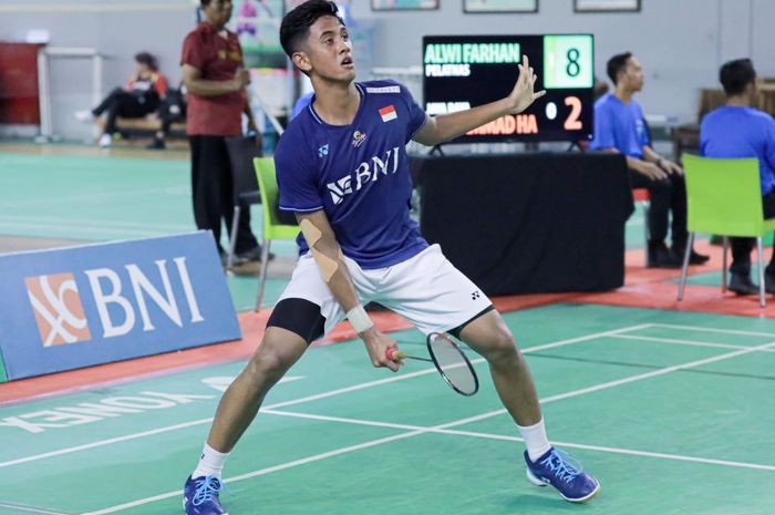 Pebulu tangkis tunggal putra Indonesia, Alwi Farhan berakhir tumbang di Thailand Masters 2024