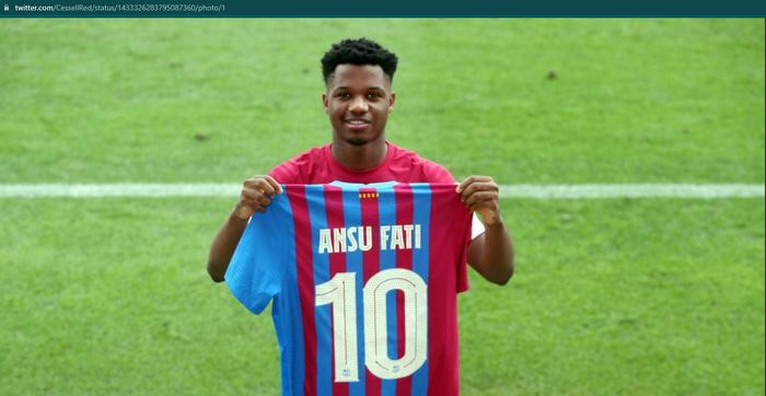 Ansu Fati resmi mewarisi nomor punggung Lionel Messi, 10 di Barcelona.