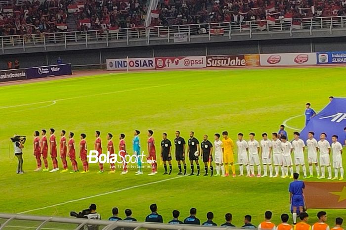 Laga Grup F Kualifikasi Piala Asia U-20 2023 antara timnas U-20 Indonesia vs timnas U-20 Vietnam digelar di Stadion Gelora Bung Tomo (GBT), Surabaya, Jawa Timur, Minggu (18/9/2022) 