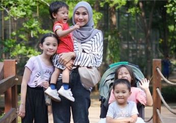 Zaskia Adya Mecca Sangat Panik Ketika Sang Anak Sakit Kepala Hebat dan Harus Jalani CT Scan, Zaskia: Batasi Penggunaan Gadget pada Buah Hati!
