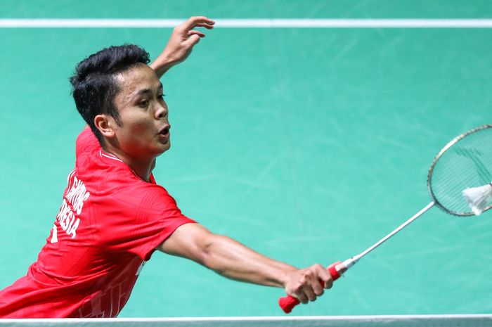 Anthony Sinisuka Ginting saat berhadapan dengan Lee Zii Jia (Malaysia) pada babak pertama French Open 2019 di Paris Coubertin Stadium, Prancis, Selasa (22/10/2019).