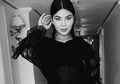 Kerap Kontroversi, Lihat Tampilan Rosa Meldianti Jadi Model Fashion Show Sorabel x Barli Asmara
