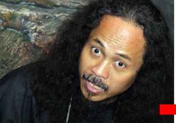 Tinggalkan Rambut Gondrong hingga Busana Serba Hitam, Penampilan Ki Joko Bodo Berubah Drastis Sampai Bikin Pangling Usai Berhijrah, Kini Getol Ajarkan Ilmu Agama pada 10 Anaknya
