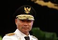 Gubernur NTT Viktor Bungtilu Laiskodat yang Gencar Promosikan Minuman Moke; Walau Taruhannya Nyawa, Lebih Pilih Berhadapan Dengan Virus