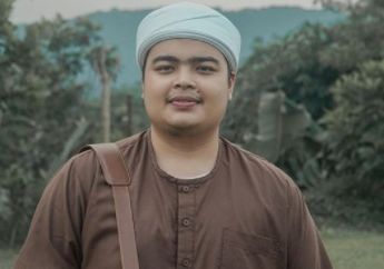 'Selamat Jalan Mer' Hati Larissa Chou Bak Tersambar Petir Ameer Azzikra Meninggal Dunia! Mantan Istri Alvin Faiz Pilu Ucap Salam Perpisahan: Dada Rasanya Sesak