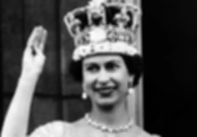 Tujuh Dekade Bertakhta di Kerajaan Inggris, Inilah Perhiasan Mewah Warisan Ratu Elizabeth II, Ada yang Jadi Favoritnya!
