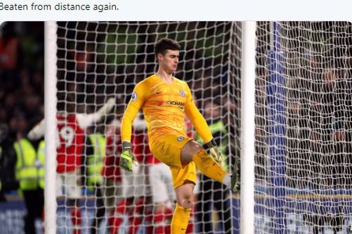 Ekspresi kiper Chelsea, Kepa Arrizabalaga, dalam laga Liga Inggris melawan Arsenal di Stadion Stamford Bridge, Selasa (21/1/2020).