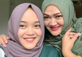 Di Tengah Kemelut Kematian Lina, Putri Delina Rela Pergi ke Bandung Beri Kejutan Ulang Tahun untuk Ayah Tirinya: "Masih Banyak yang Sayang Sama Om"