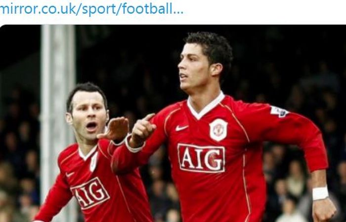 Cristiano Ronaldo dan Ryan Giggs saat masih sama-sama berseragam Manchester United.