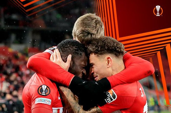 Badan sepak bola Eropa, UEFA, resmi mendepak Spartak Moscow dari Liga Europa menyusul invasi Rusia terhadap Ukraina. 