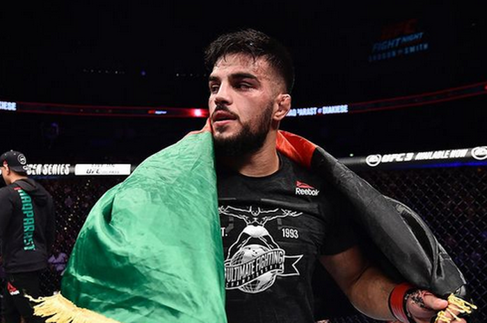 Nasrat Haqparast, petarung UFC yang baru saja dikalahkan calon lawan Islam Makhachev, Bobby Green.