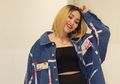 Sering Dituding Terobsesi Jadi Istri Sultan Andara Karena Isu Plagiat, Ayu Ting Ting Kali Ini Banjir Pujian Karena Tampil Beda dari Biasanya, Seperti Apa?