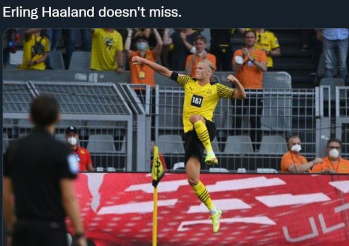 Erling Haaland merayakan golnya untuk Borussia Dortmund ke gawang Eintracht Frankfurt di laga pekan pertama Bundesliga 2021-2022.