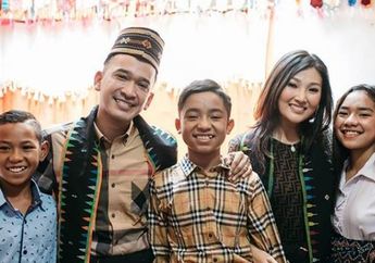 Beberapa Waktu Lalu Manjakan Betrand Peto dengan Hadiah Mobil Mewah, Kini Ruben Onsu Panik Pikirkan Nasib Karyawannya. Sarwendah Sampai Ancam Begini