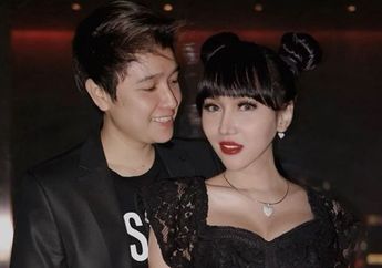 Lucinta Luna Kepergok Ajukan Permohonan Ganti Kelamin, Identitas Asli Abash Dibongkar Habis, Ini Bukti Kekasih Lucinta Luna Seorang Perempuan!