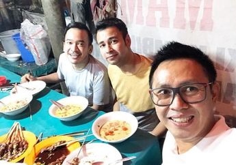 Padahal Makan di Kaki Lima, Raffi Ahmad Bongkar Eko Patrio Rogoh Kocek Sampai 1 Juta Untuk Traktir Semua Orang di Sana!