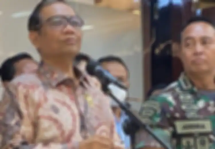 Kapolri Umumkan 6 Tersangka, Mahfud Beberkan Temuan Awal dari Tragedi Kanjuruhan