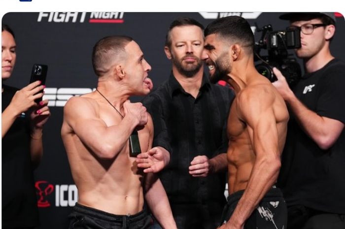Penakluk petarung Indonesia, Kai Kara-France temui nasib nelangsa pada duel lawan Amir Albazi di UFC Vegas 74.