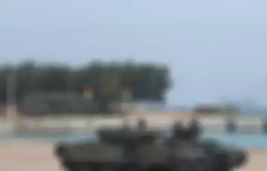 Pandur II 8x8 TNI AD dengan kubah meriam 30 mm