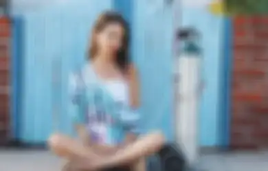 Diprediksi Tak Bisa Hidup Lama, Penyanyi Ini Harus Selalu Bawa Tangki Oksigen, Termasuk Ketika Bernyanyi