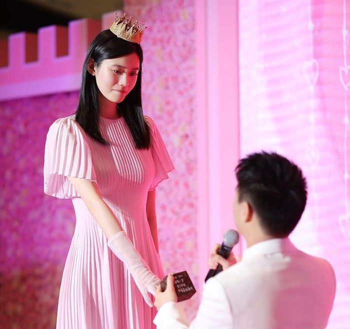 Lamaran Mario Ho dan Ming Xi__ instagram.com/momomarioho