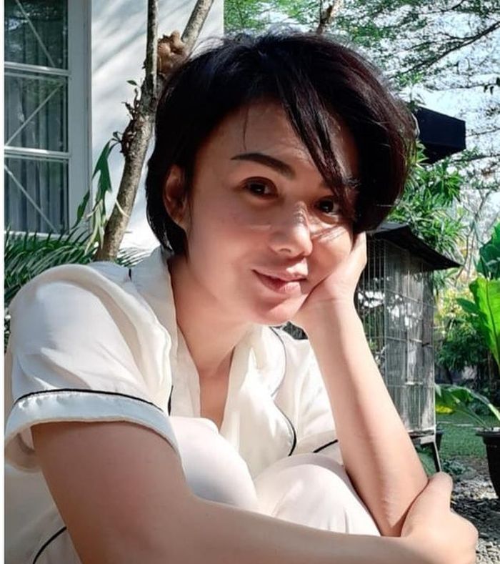 Yuni Shara tanpa makeup