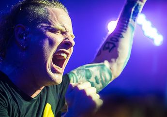 Vokalis Slipknot Corey Taylor Selesaikan Rekaman Album Solo Kedua