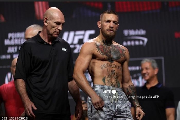 Conor McGregor beberkan ramalannya ihwal duel Islam Makhachev vs Dustin Poirier di UFC 302.