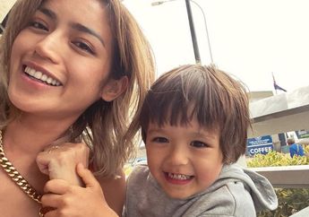 Tak Sanggup Bayar Baby Sitter, Jessica Iskandar Pilih Urus El Barack Sendiri