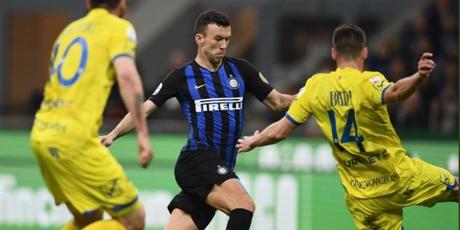 Hasil Liga Italia - Lawan 10 Pemain, Inter Milan Menang dan Tinggalkan AC Milan