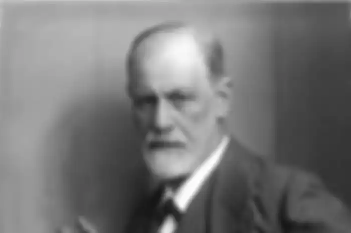 Sigmund Freud si perintis aliran psikoanalisis ternyata juga kolektor 2.300-an benda seni antik! Sebagai kolektor, pernah juga kena tipu (Wikipedia Commons