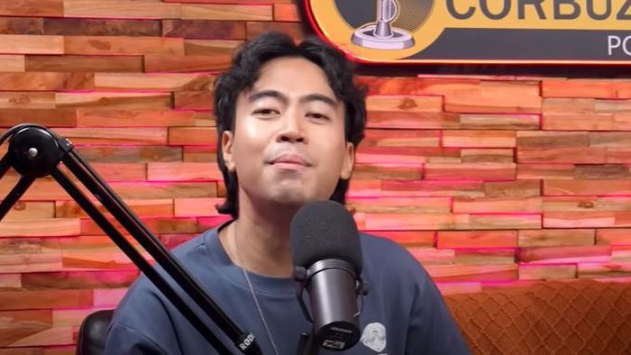 Vidi Aldiano saat bela Fuji yang dikatain memiliki aura maghrib