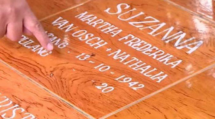 Makam Suzanna tanpa ada tanggal kematiannya