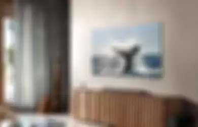 Ilustrasi bocoran desain Samsung TV dengan resolusi 8K dan layar QLED di ruang keluarga