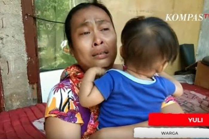 Bu <a href='https://sumsel.tribunnews.com/tag/yuli' title='Yuli'>Yuli</a> dan keluarganya belum makan selama 2 hari karena pandemi covid-19.